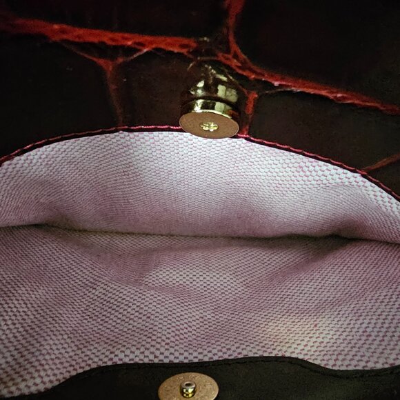 Dooney & Bourke Croc Embossed Tortoise Leather Red Crossbody Hand Bag - Picture 6 of 13